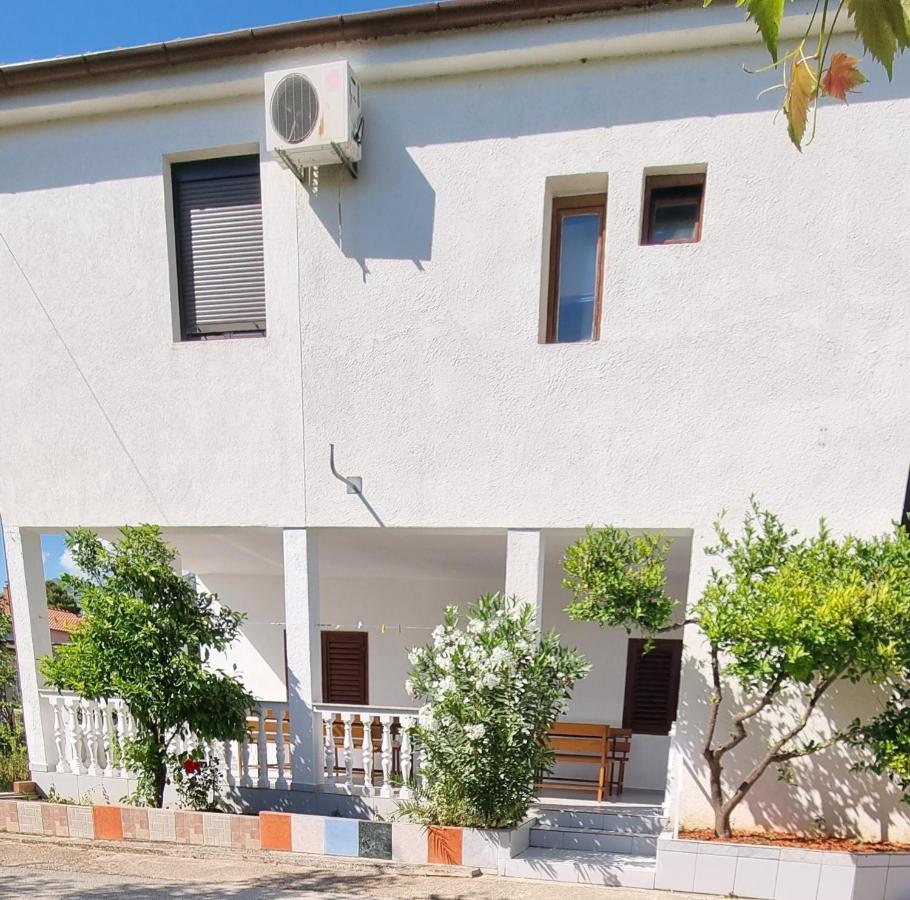 Holiday Home Jukic Pr Seline Ngoại thất bức ảnh